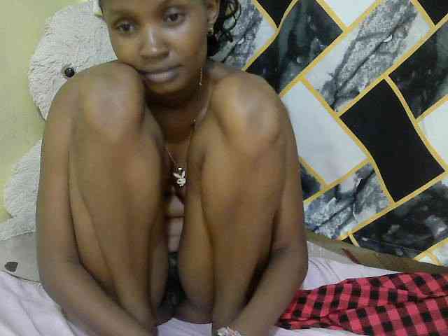 sexybounty2 webcam