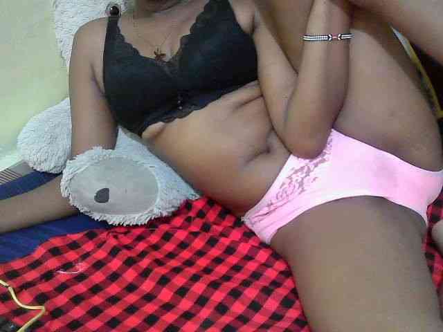 sexybounty2 webcam