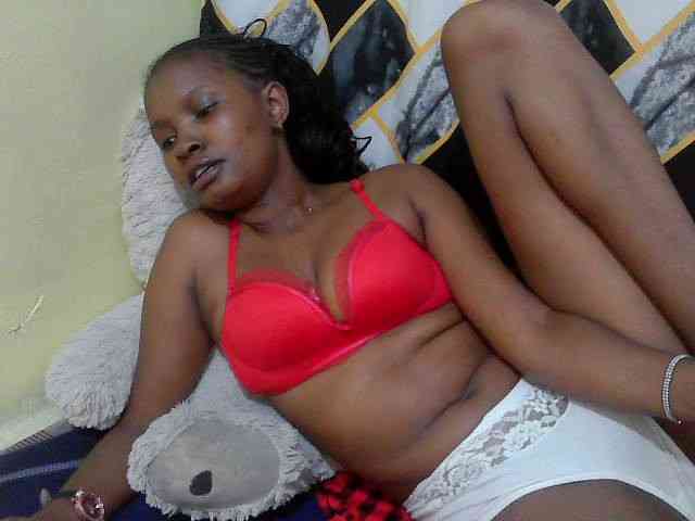 sexybounty2 webcam