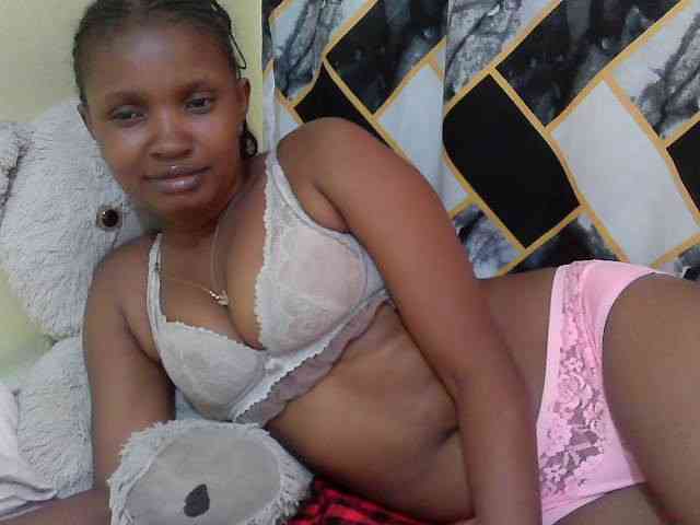 sexybounty2 webcam
