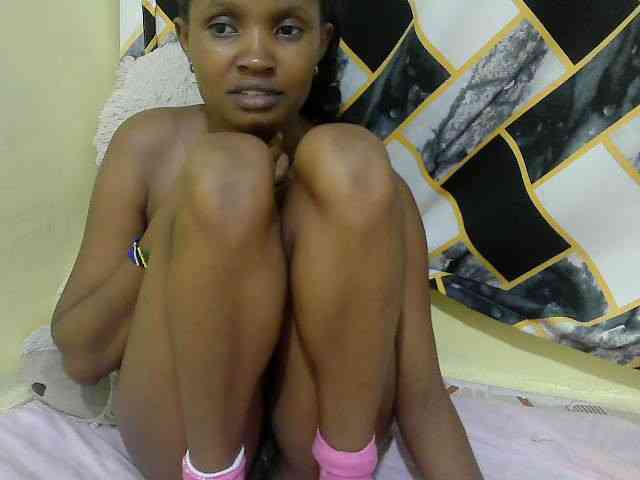 sexybounty2 webcam