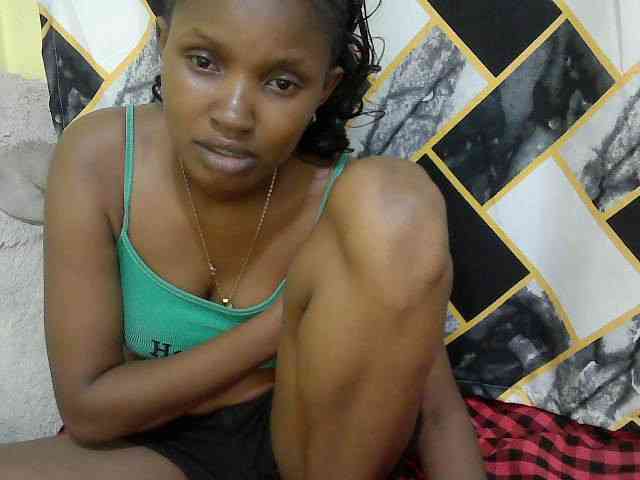 sexybounty2 webcam