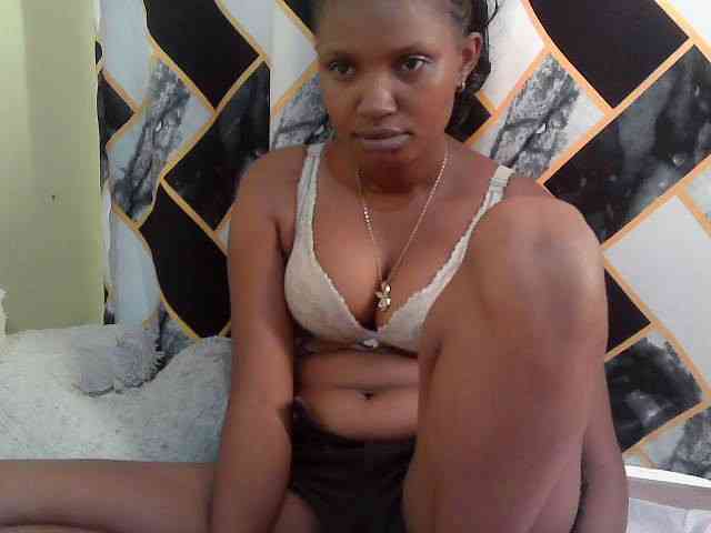 sexybounty2 webcam