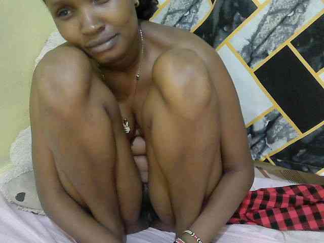 sexybounty2 webcam