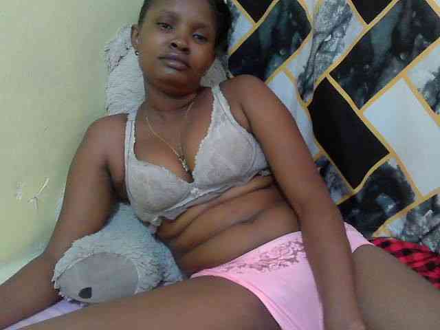 sexybounty2 webcam