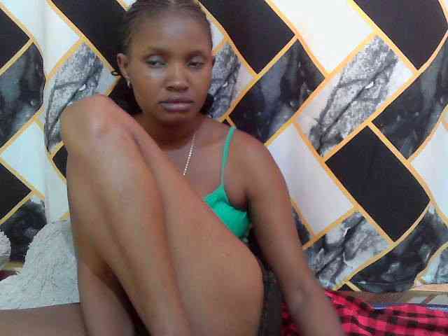 sexybounty2 webcam