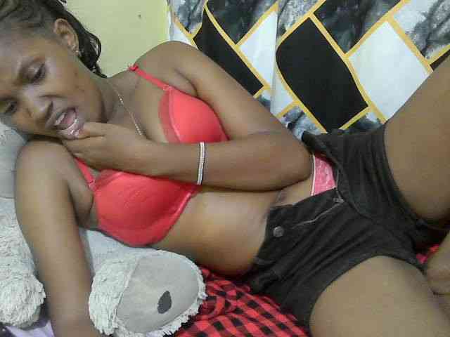 sexybounty2 webcam