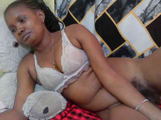 sexybounty2 webcam