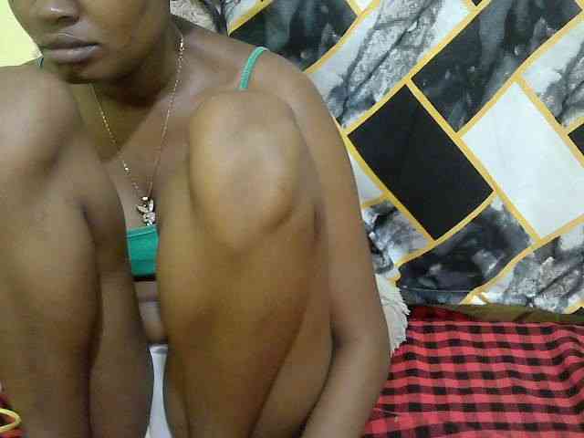 sexybounty2 webcam
