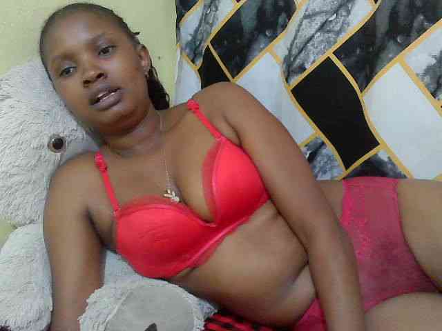 sexybounty2 webcam