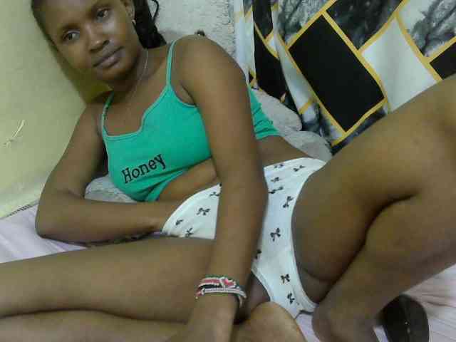 sexybounty2 webcam