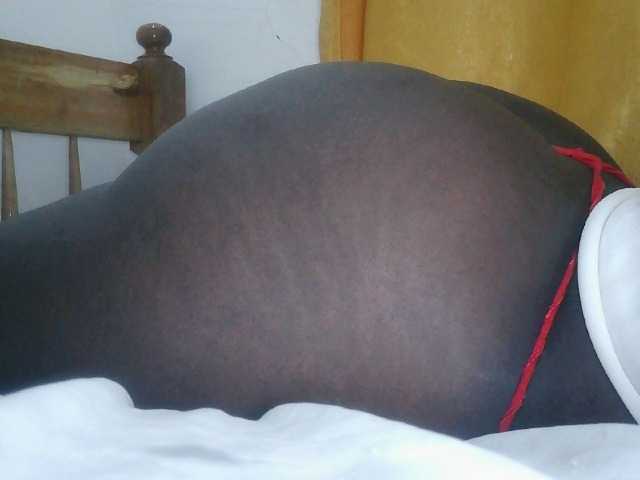 Doracandy live cam on BongaCams