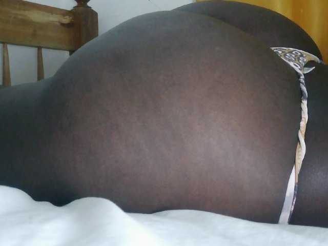 Doracandy live cam on BongaCams