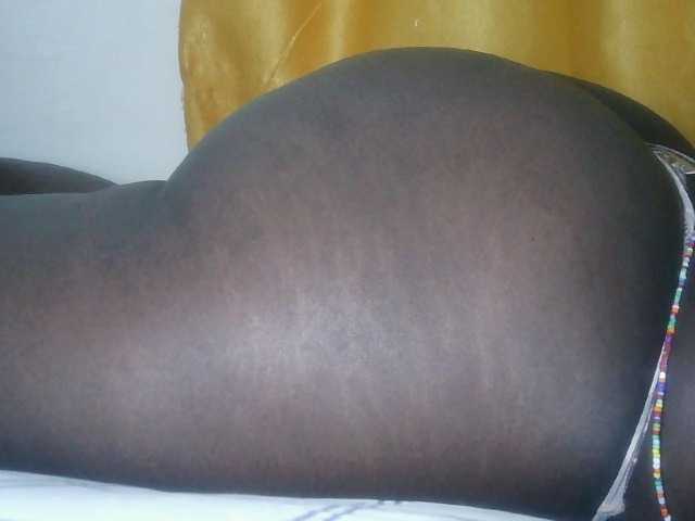 Doracandy live cam on BongaCams
