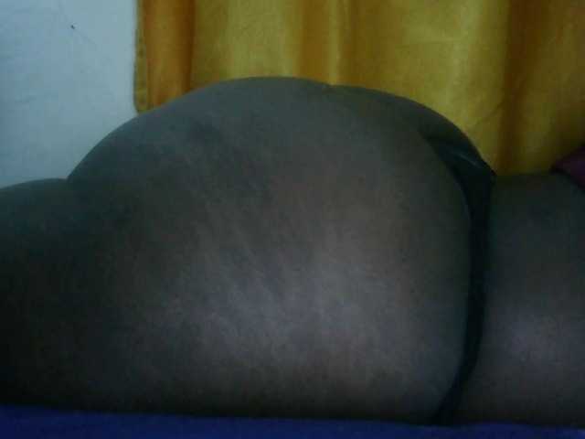 Doracandy live webcam show