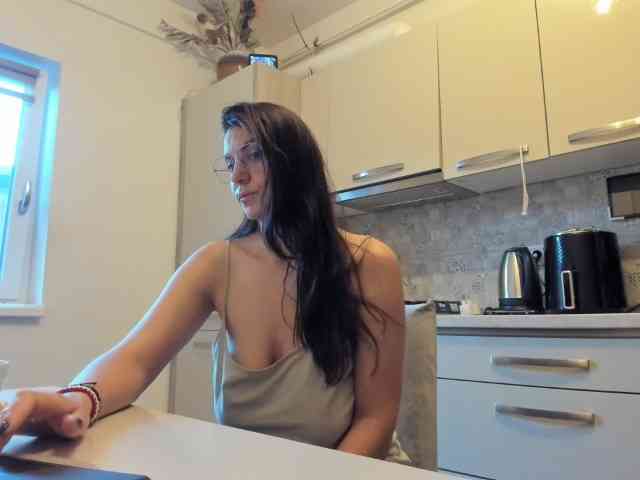 bruneta30 webcam