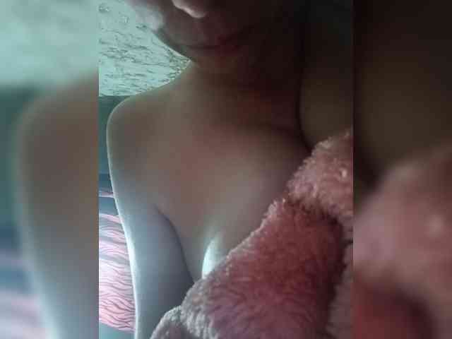Konfetka-28 Live Webcam on BongaCams