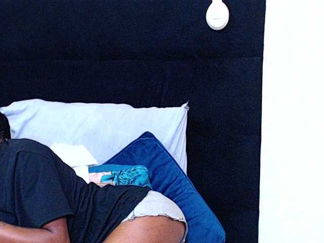 TEAMO2000's BongaCams show and profile