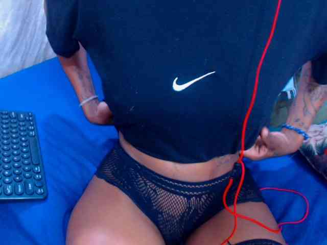 Teamo_AriesEmpress webcam