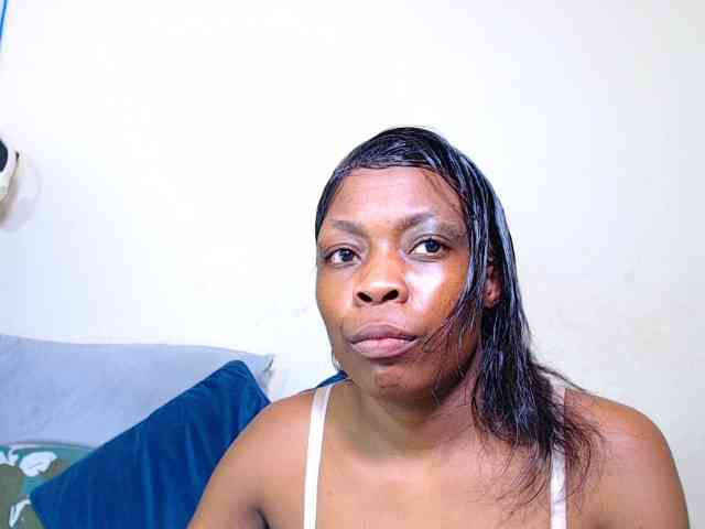 Teamo_AriesEmpress webcam