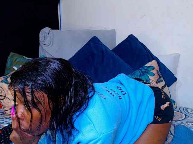 Teamo_AriesEmpress webcam