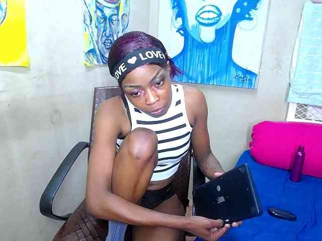 Teamo_AriesEmpress webcam