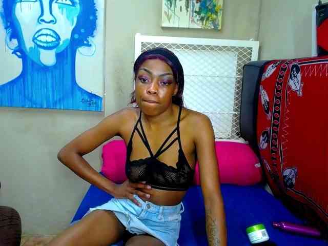 Teamo_AriesEmpress webcam