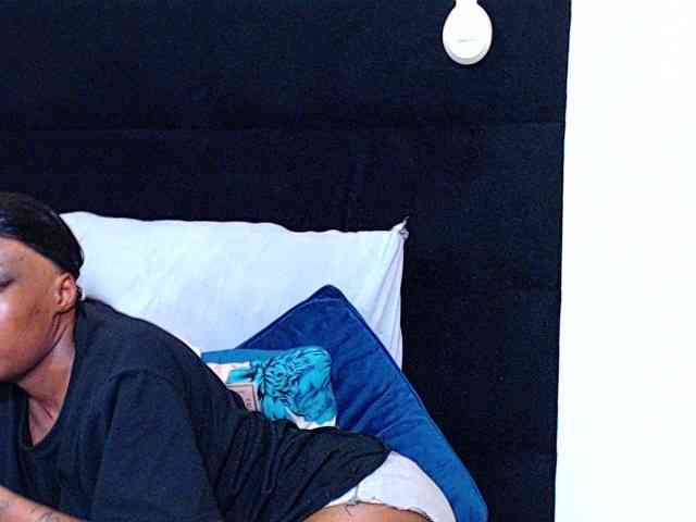 Teamo_AriesEmpress webcam