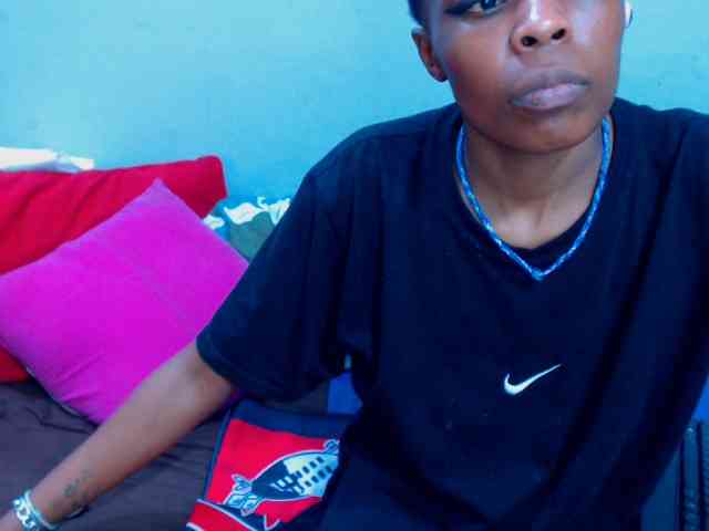 Teamo_AriesEmpress webcam