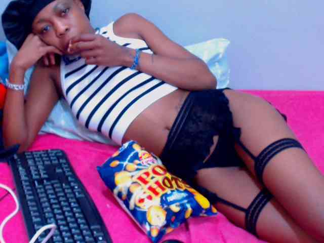 Teamo_AriesEmpress webcam