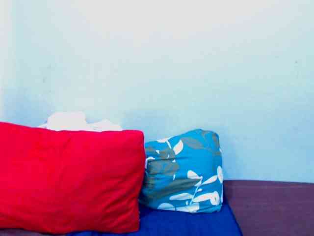 Teamo_AriesEmpress webcam