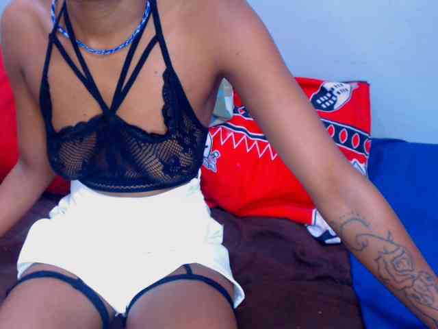 Teamo_AriesEmpress webcam