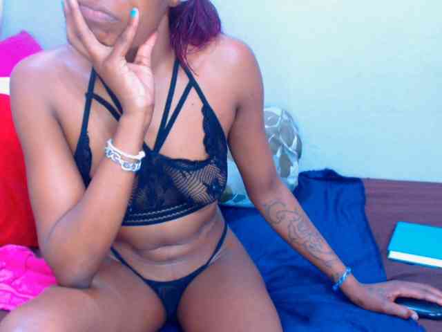Teamo_AriesEmpress webcam