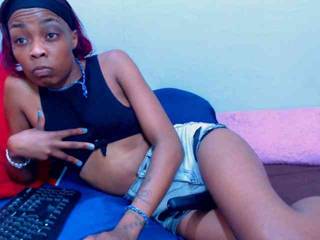 Teamo_AriesEmpress webcam