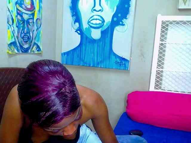 Teamo_AriesEmpress webcam