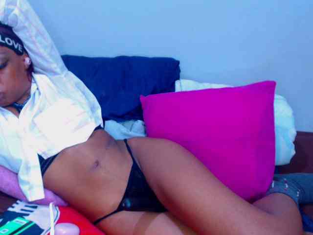 Teamo_AriesEmpress webcam