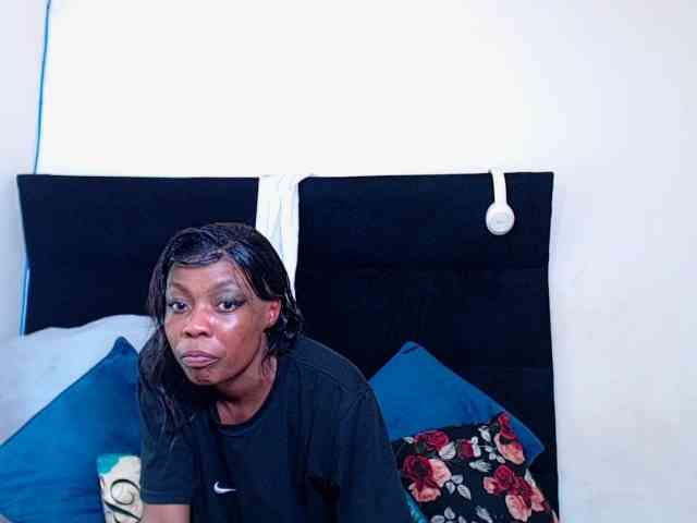 Teamo_AriesEmpress webcam