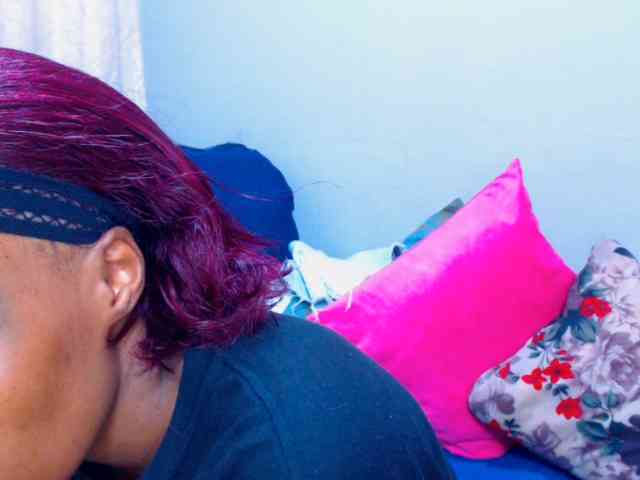 Teamo_AriesEmpress webcam