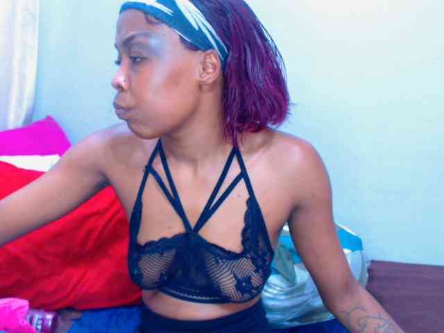 Naughty_NubianEmpress