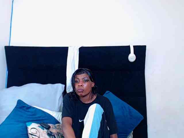 Teamo_AriesEmpress webcam