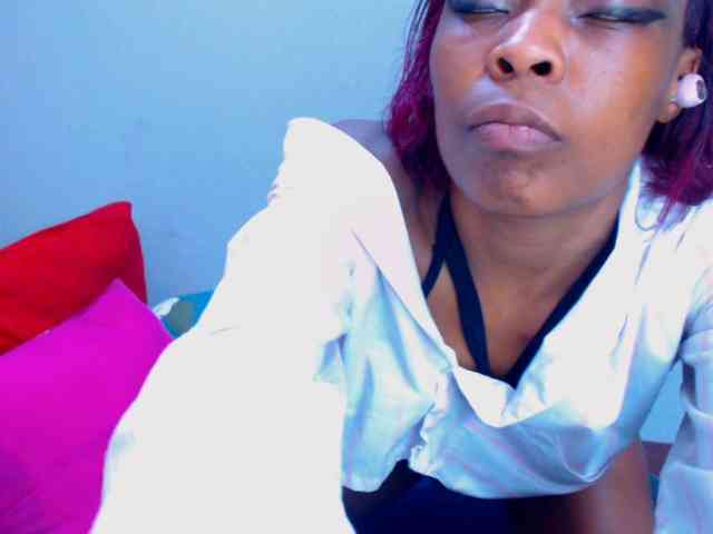 Teamo_AriesEmpress webcam