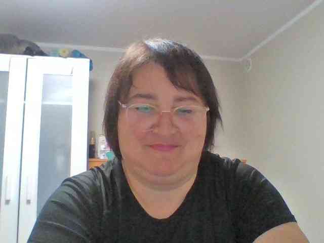 lora805608's profile