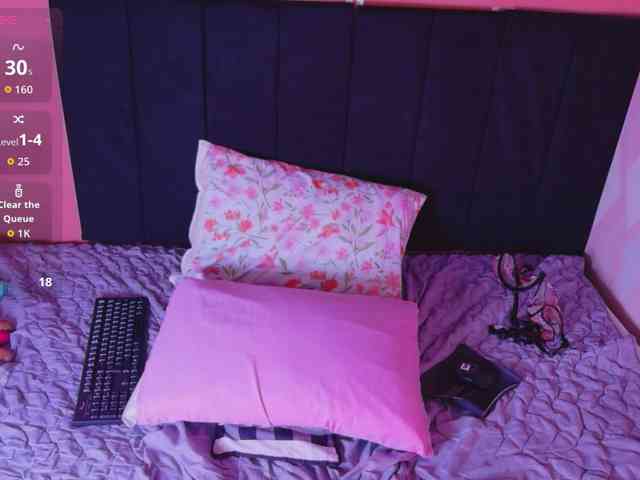 curvybrunnett Live Webcam on BongaCams