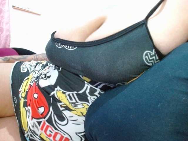 evelyn6 live cam on BongaCams
