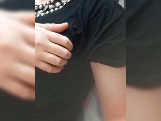 Lena-33 live webcam show