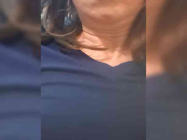Lena-33 webcam