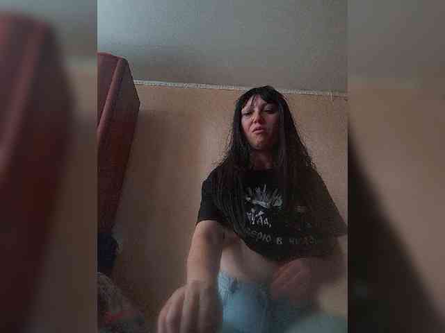 Lena-33 webcam