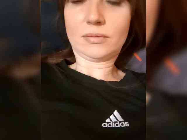 Lena-33 webcam