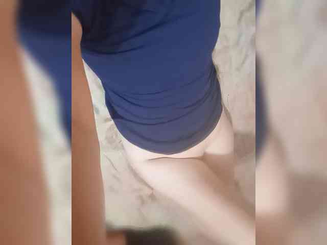 Lena-33 webcam