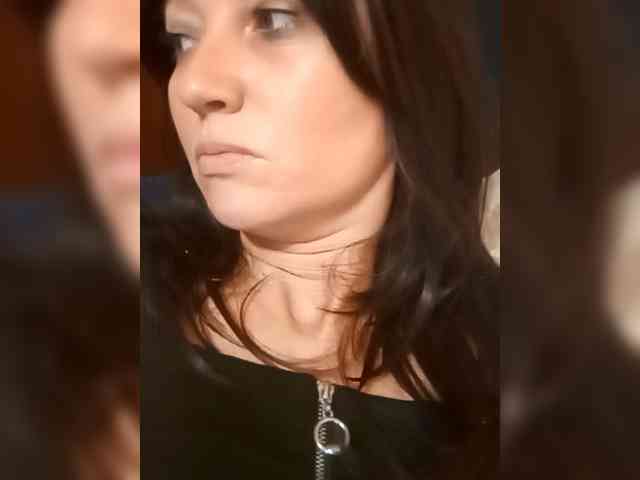 Lena-33 webcam